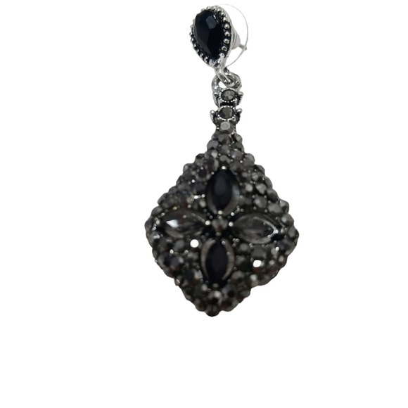 Luxury style Fleur Black Diamonds Simulated Chandelier Pierced Dangle Earrings - Picture 5 of 8